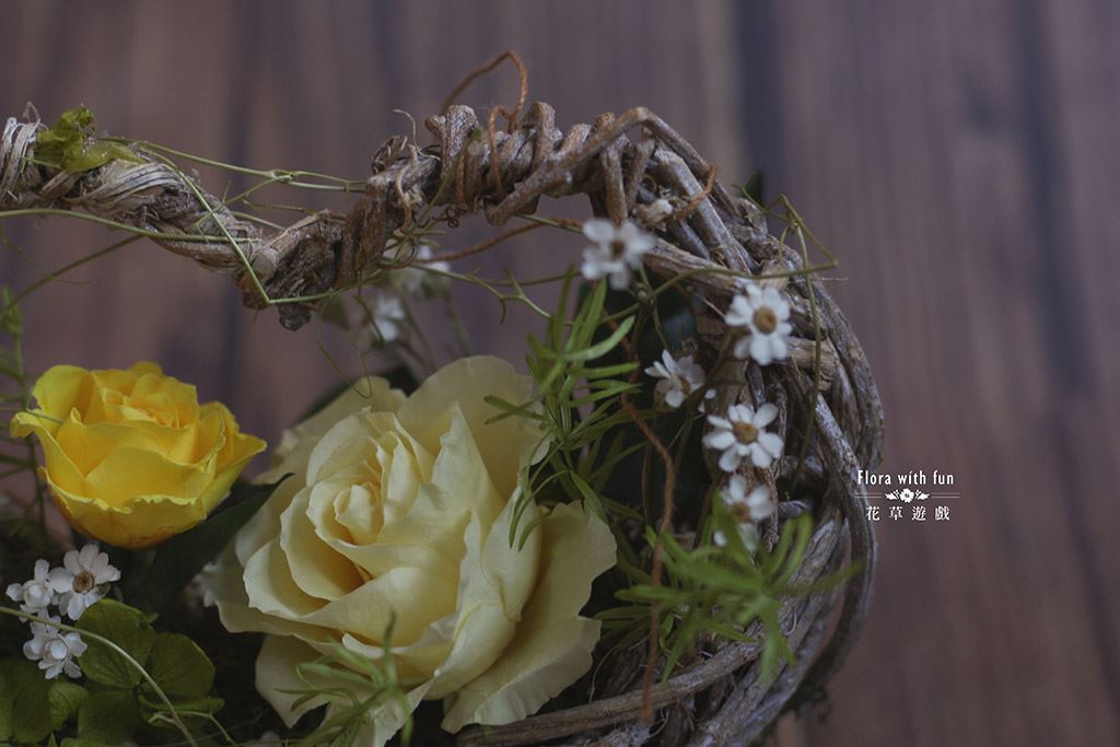 乾燥花體驗課、不凋花體驗課、情人體驗、永生花 不凋花 乾燥花花藝課程 台中、永生花 玻璃、乾燥花 玻璃、親子手作體驗